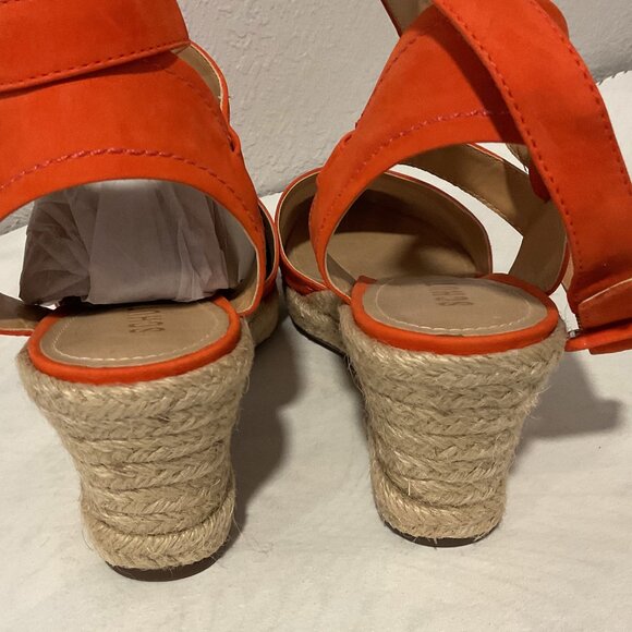 NWOB Schutz Nubuck Wedge Espadrilles 9.5 - Picture 4 of 6